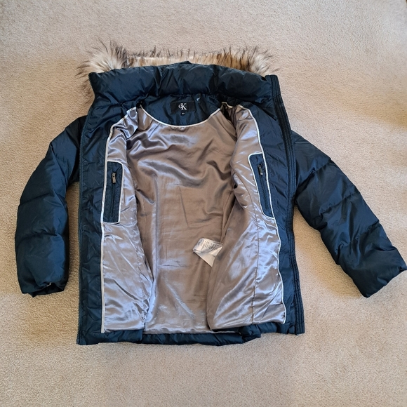 Calvin Klein Blue Puffer Jacket with Faux Fur Hood - Picture 10 of 13